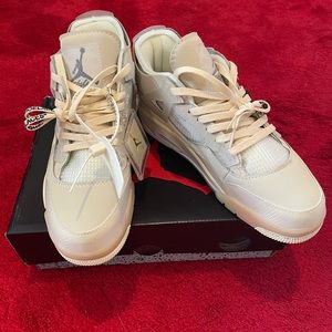 Jordan 4 Retro Off-White Sail